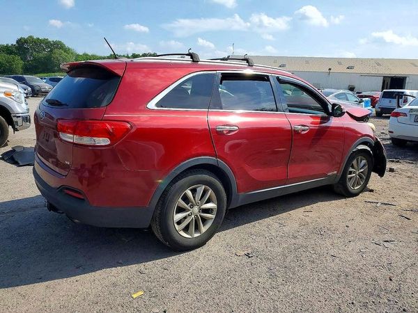 2017 KIA SORENTO L, LX