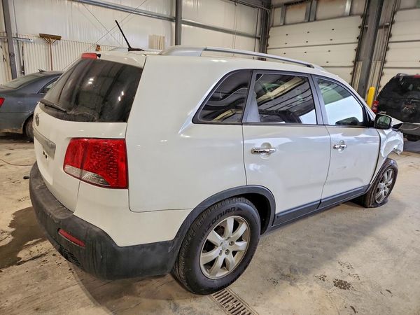 2013 KIA SORENTO