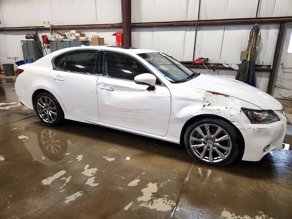 2015 LEXUS GS 350 — Passenger 3/4