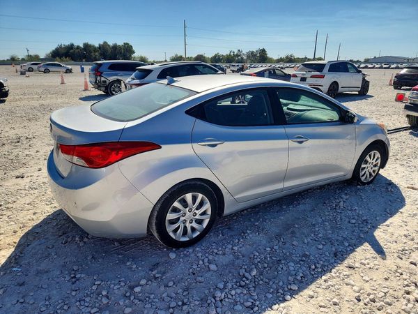 2012 HYUNDAI ELANTRA GLS(Middle grade) — PSRA