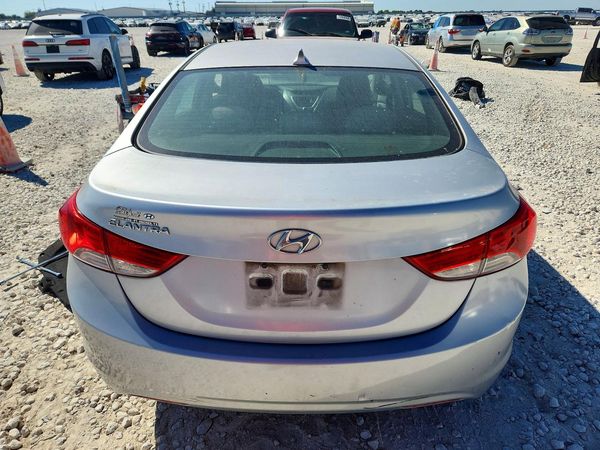 2012 HYUNDAI ELANTRA GLS(Middle grade) — DIRR