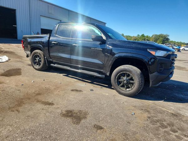 2024 CHEVROLET COLORADO Work Truck — Passenger 3/4