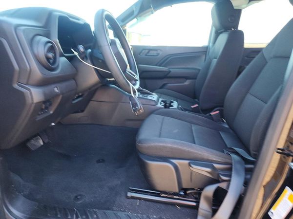 2024 CHEVROLET COLORADO Work Truck — DENT