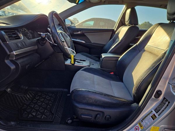2012 TOYOTA CAMRY — DENT