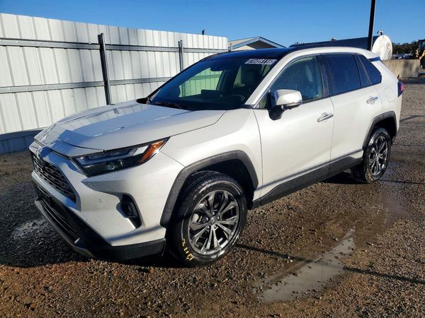 2024 TOYOTA RAV4 Limited — Front 3/4
