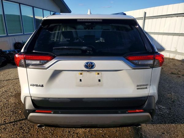 2024 TOYOTA RAV4 Limited — DIRR