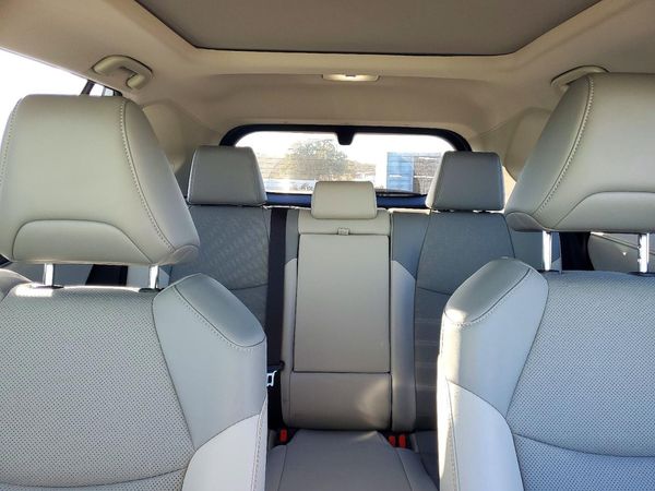 2024 TOYOTA RAV4 Limited — SUVN