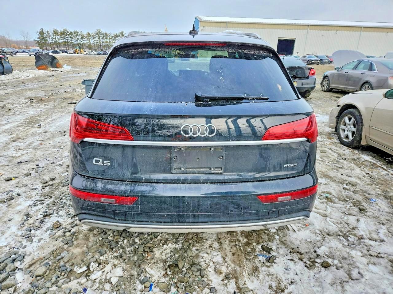 2022 AUDI Q5 quattro Premium Plus