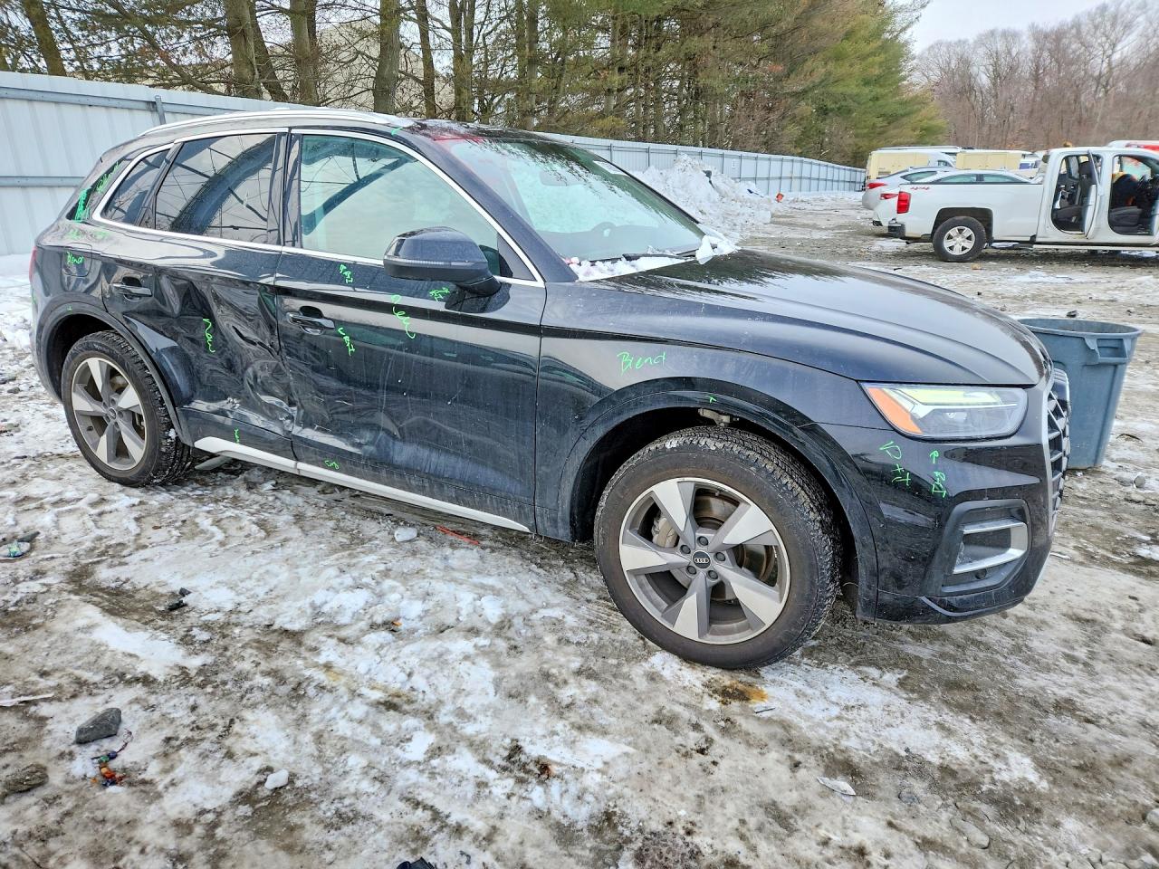 2022 AUDI Q5 quattro Premium Plus