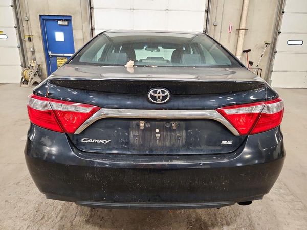 2015 TOYOTA CAMRY — DIRR
