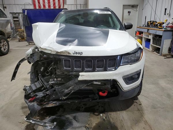 2020 JEEP COMPASS TRAILHAWK 4X4