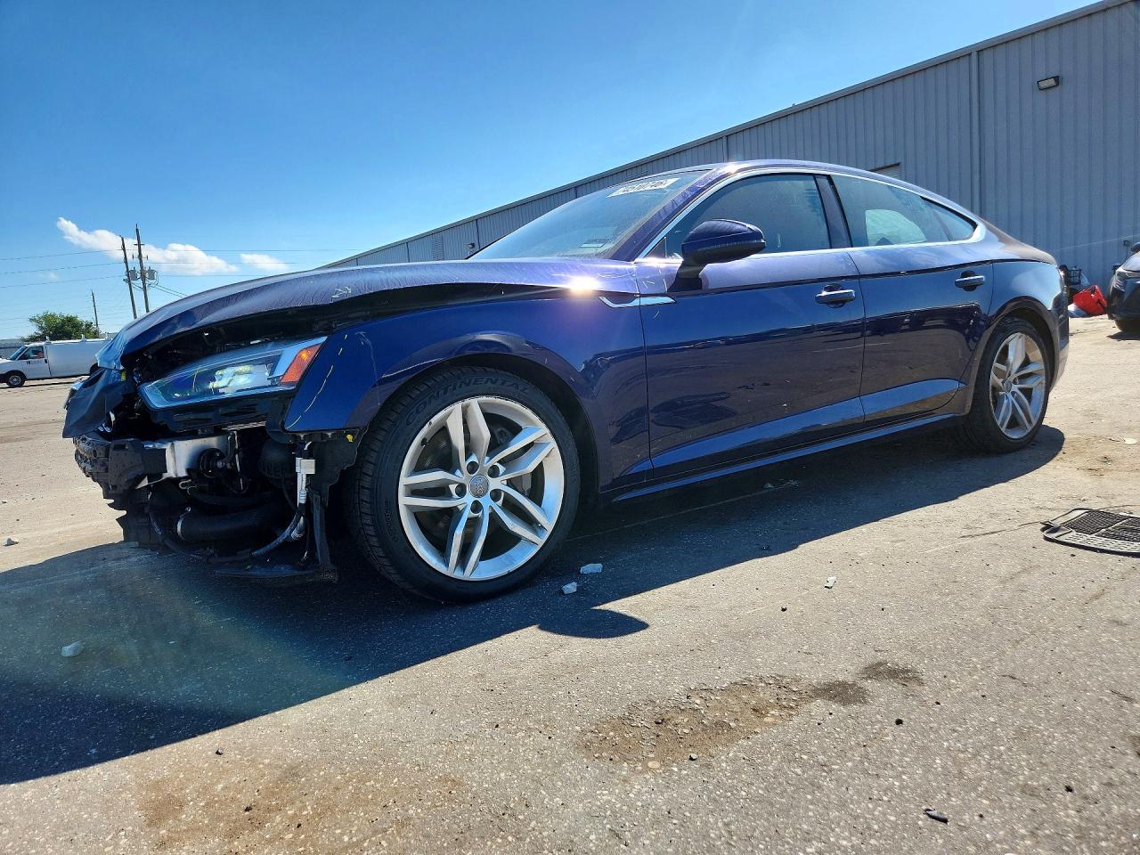 2019 AUDI A5 quattro Premium Plus — Front 3/4
