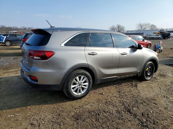 2019 KIA SORENTO L, LX, S