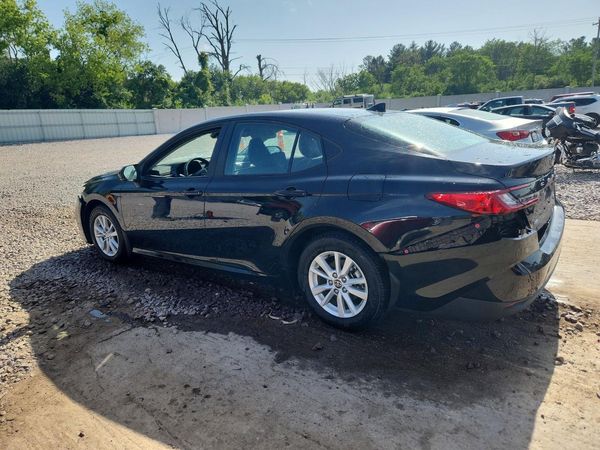 2026 TOYOTA CAMRY