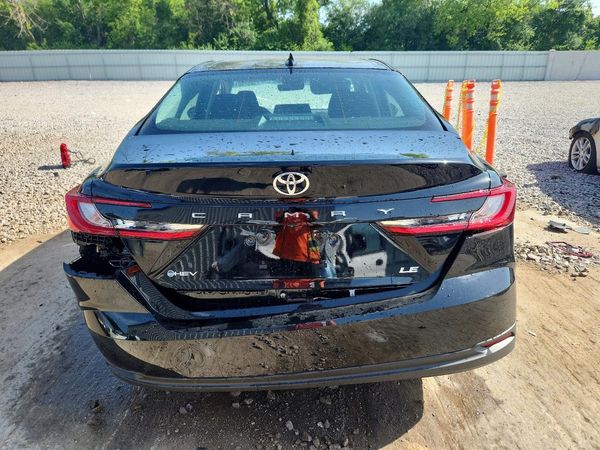 2026 TOYOTA CAMRY