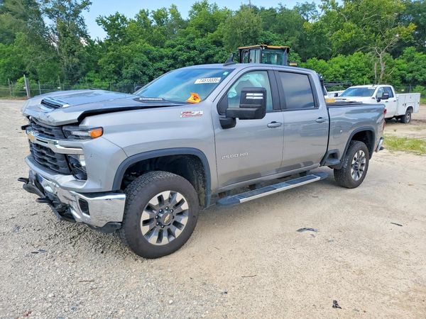 2025 CHEVROLET SILVERADO LT