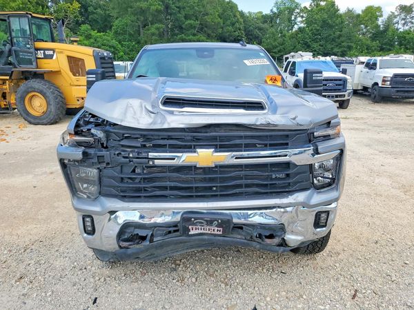2025 CHEVROLET SILVERADO LT