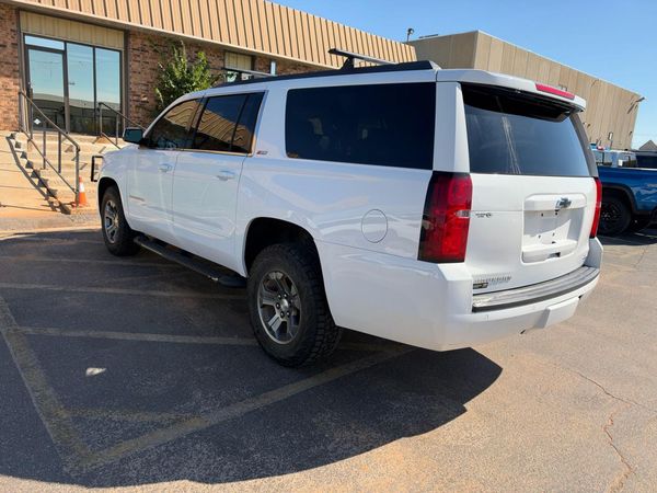 2018 CHEVROLET SUBURBAN LT