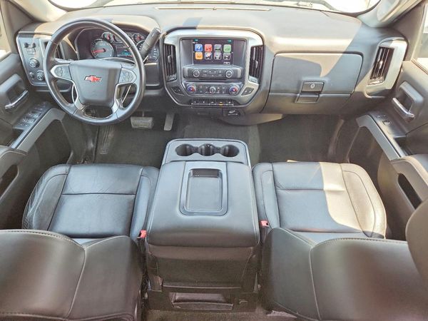 2017 CHEVROLET SILVERADO LT