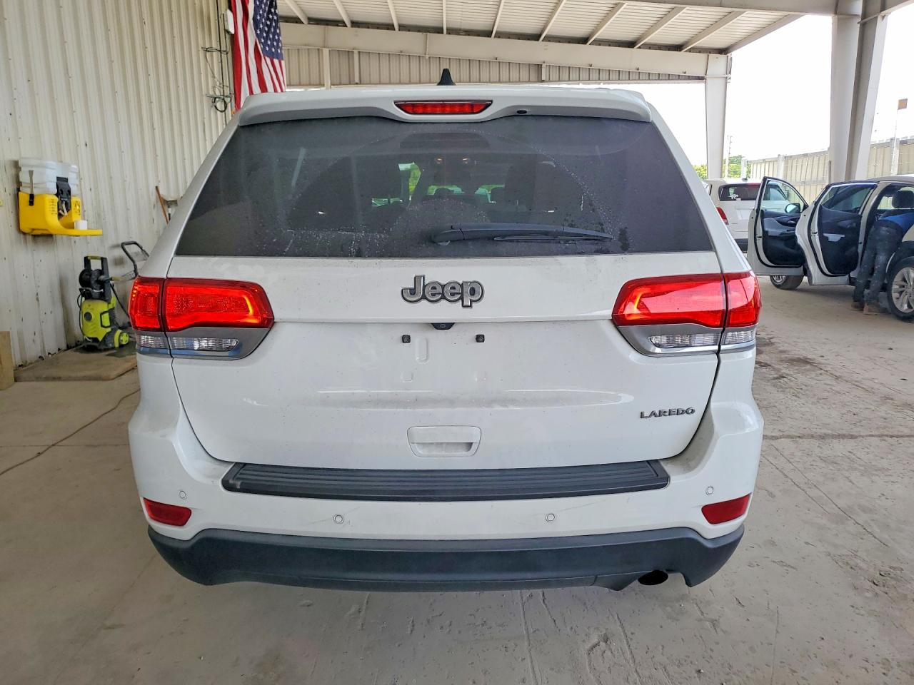 2019 JEEP LAREDO 4X2