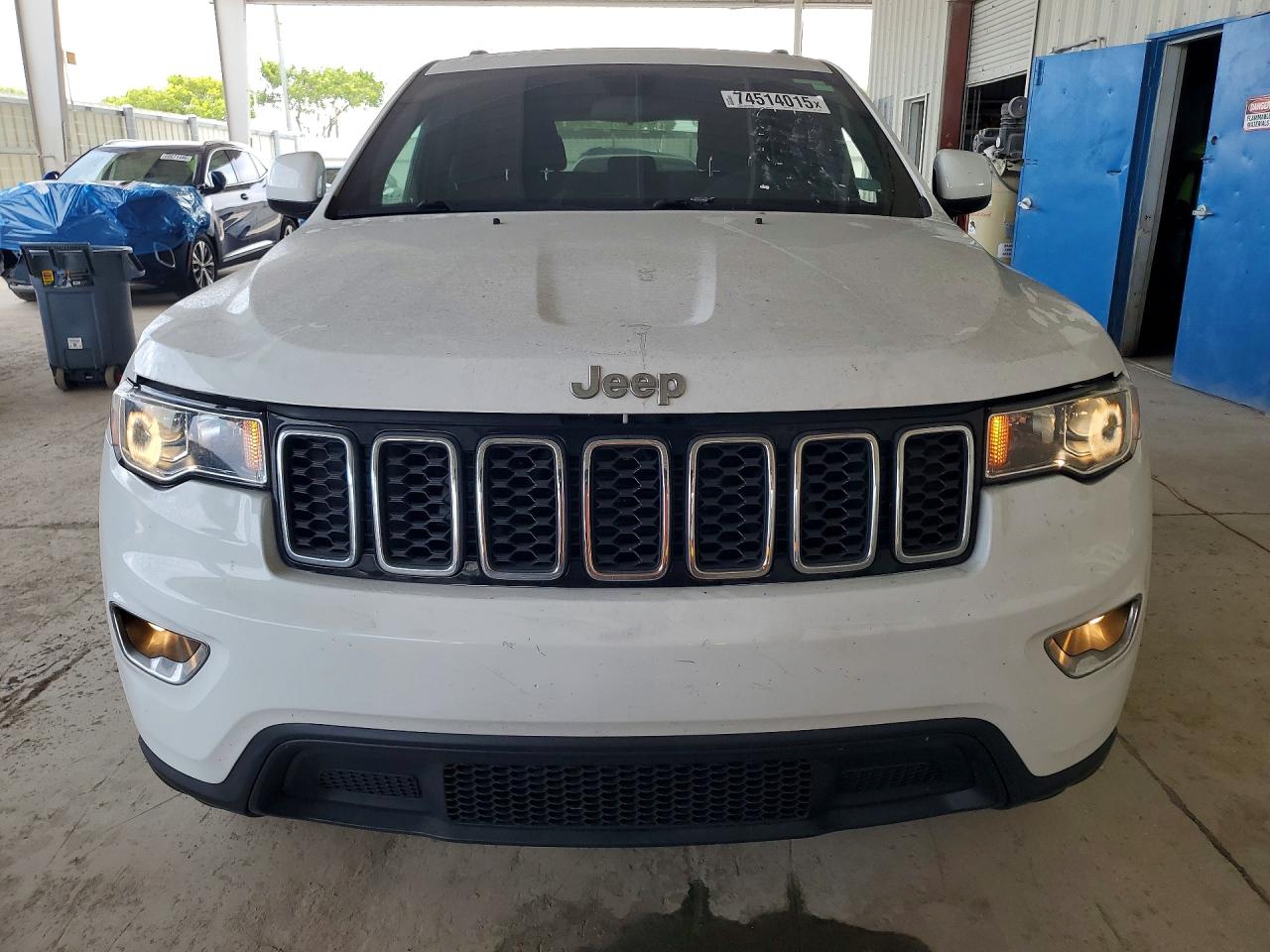 2019 JEEP LAREDO 4X2