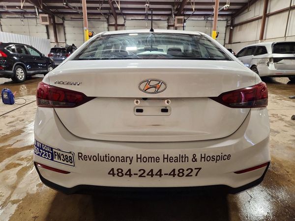 2019 HYUNDAI ACCENT SE and SEL
