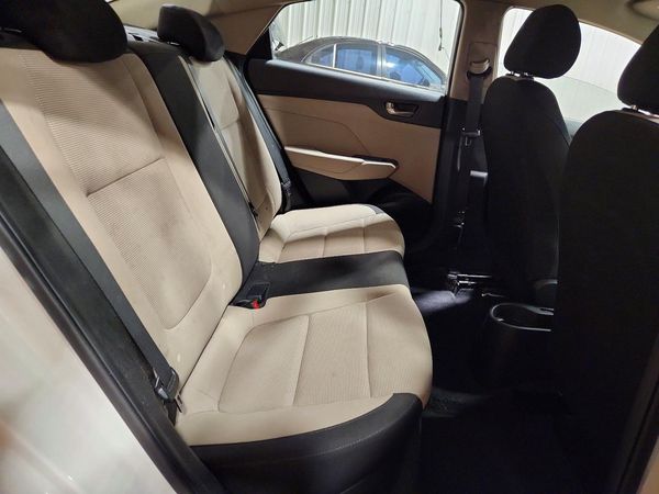 2019 HYUNDAI ACCENT SE and SEL