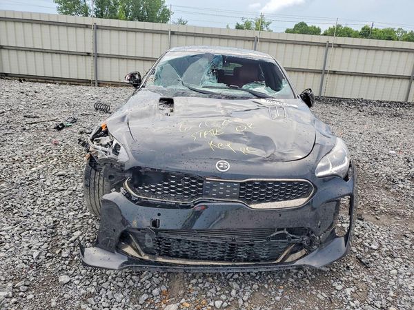 2021 KIA STINGER GT1