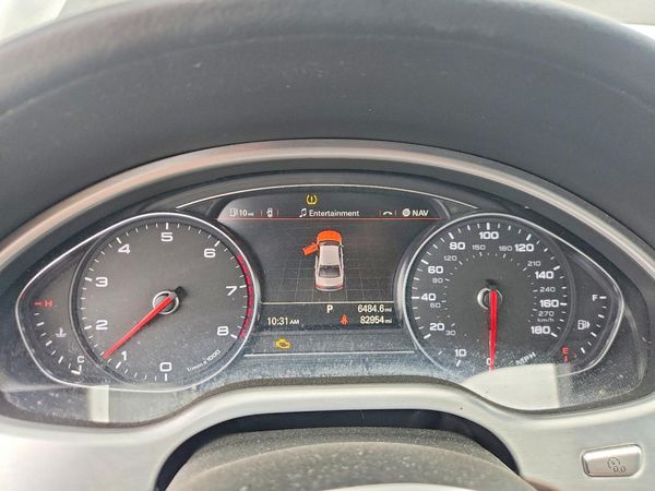 2015 AUDI A8
