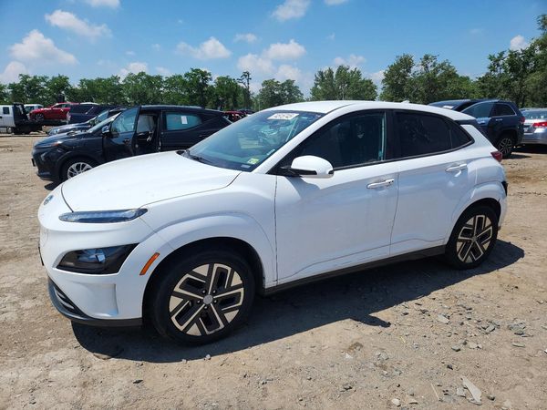 2023 HYUNDAI KONA SE