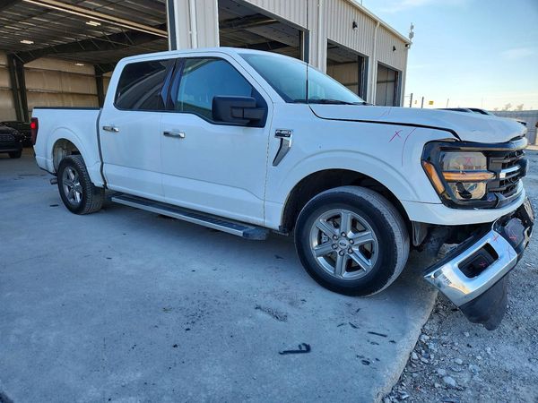 2025 FORD F150 XLT — Passenger 3/4