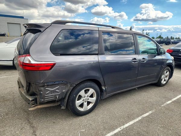 2017 TOYOTA SIENNA LE Mobility/LE — PSRA