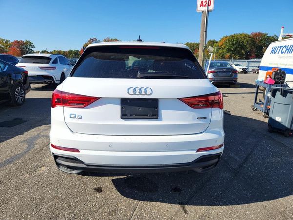 2025 AUDI Q3 S Line quattro Premium — DIRR