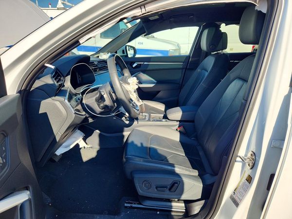 2025 AUDI Q3 S Line quattro Premium — DENT
