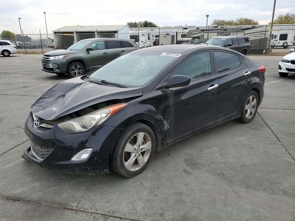 2012 HYUNDAI ELANTRA — DSFA — Front 3/4