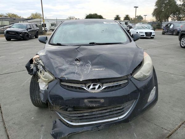 2012 HYUNDAI ELANTRA GLS(Middle grade) — DIRF