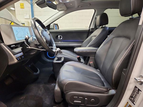 2022 HYUNDAI IONIQ Limited — DENT