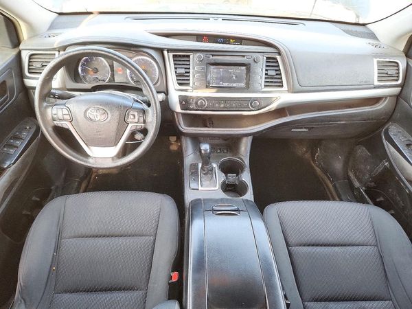 2018 TOYOTA HIGHLANDER LE/LE Plus — CKPT