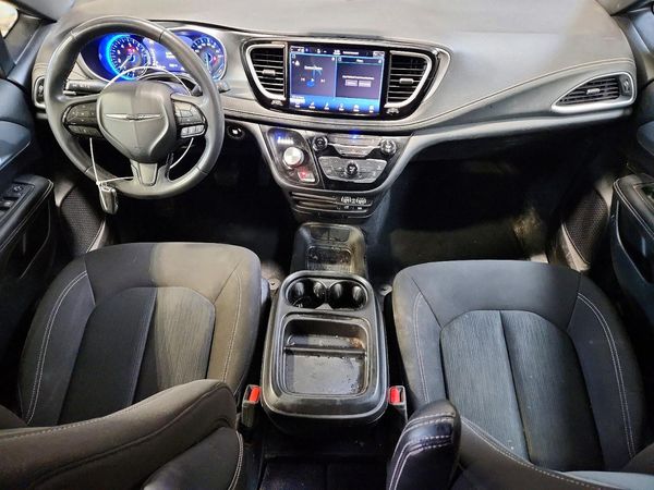 2022 CHRYSLER PACIFICA Touring
