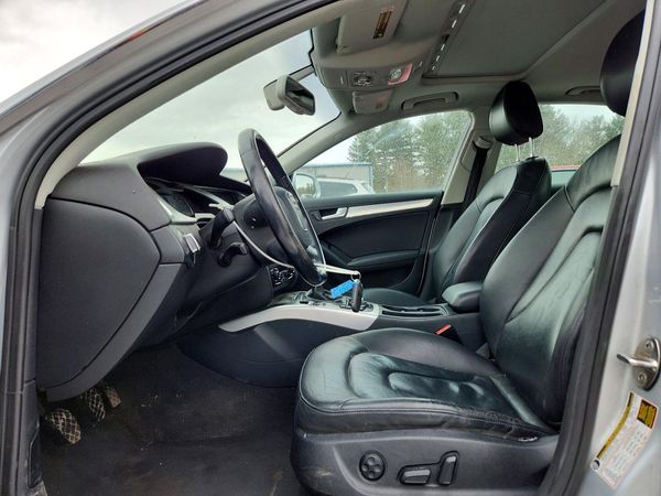 2012 AUDI A4 quattro Premium Plus