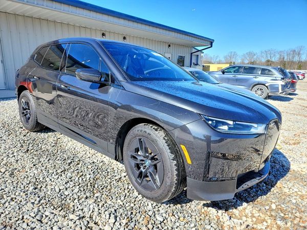 2023 BMW IX