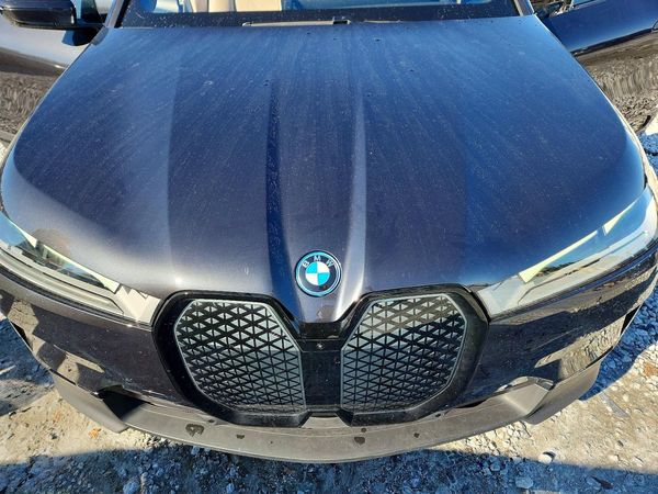 2023 BMW IX