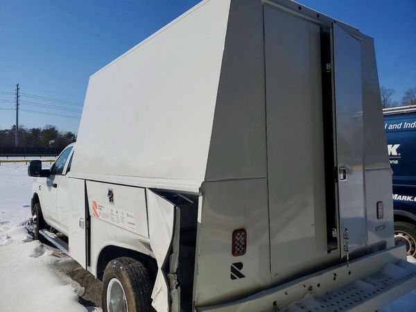 2024 RAM 3500 CREW CAB CHASSIS 4X4