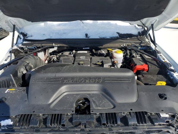 2024 RAM 3500 CREW CAB CHASSIS 4X4