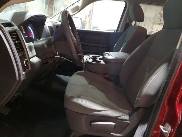 2013 RAM 1500 ST