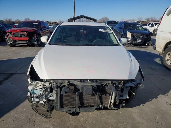 2018 MAZDA 3