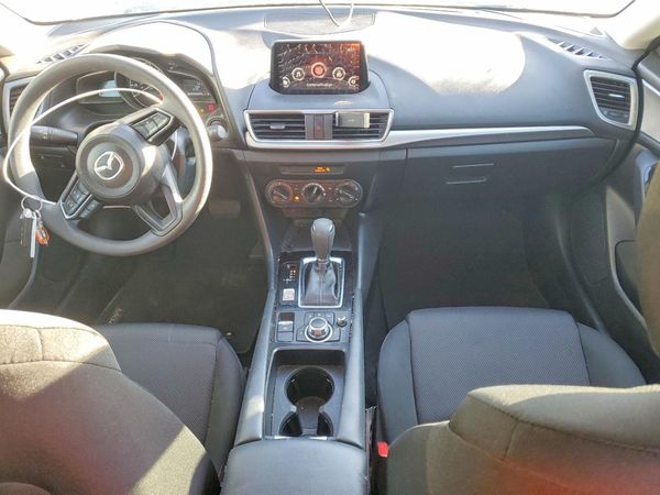 2018 MAZDA 3