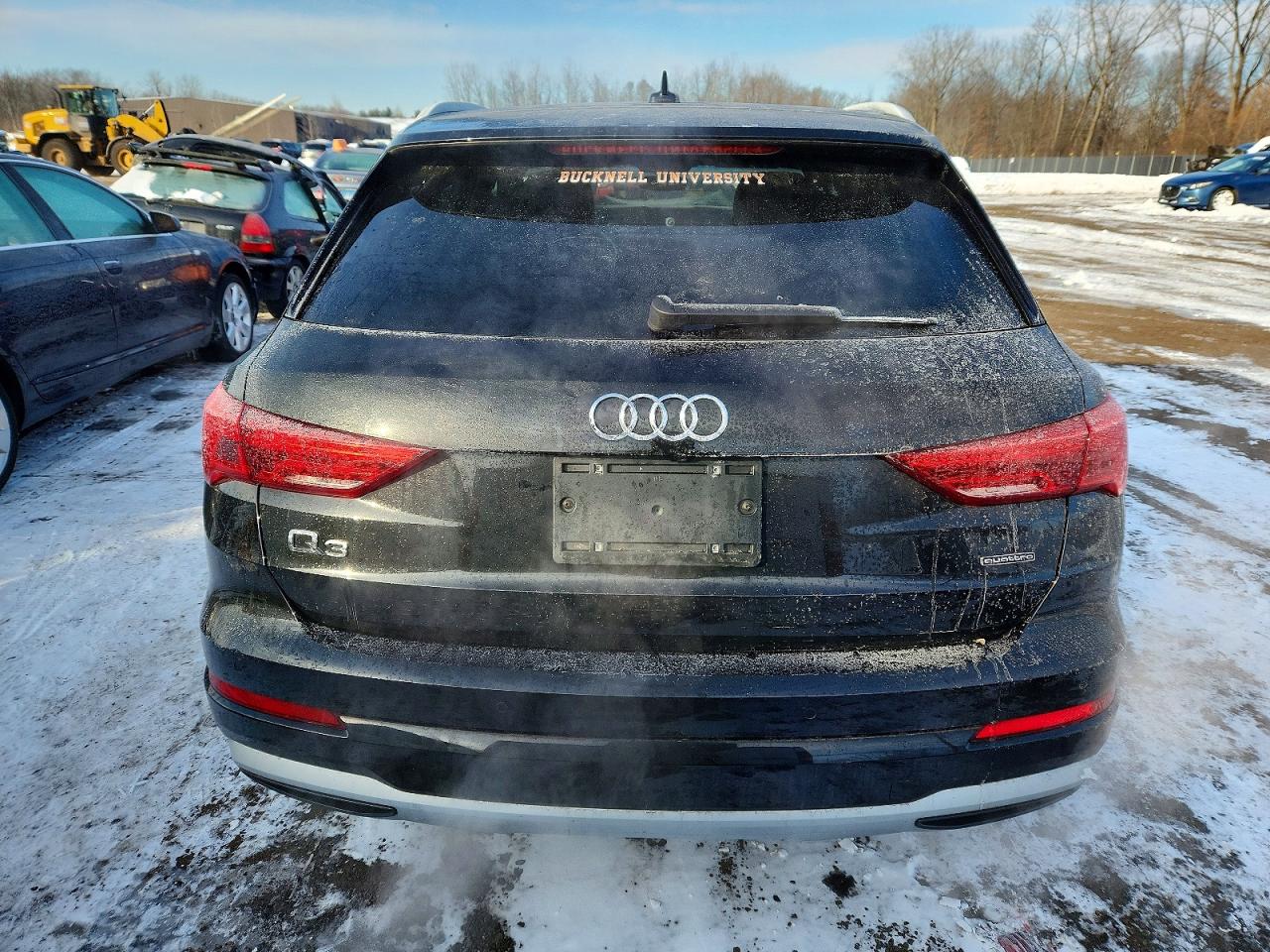 2022 AUDI Q3 quattro Premium