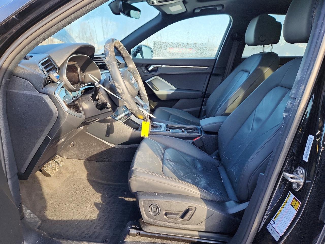 2022 AUDI Q3 quattro Premium