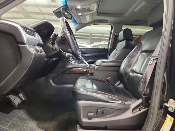 2016 CHEVROLET TAHOE LT — DENT